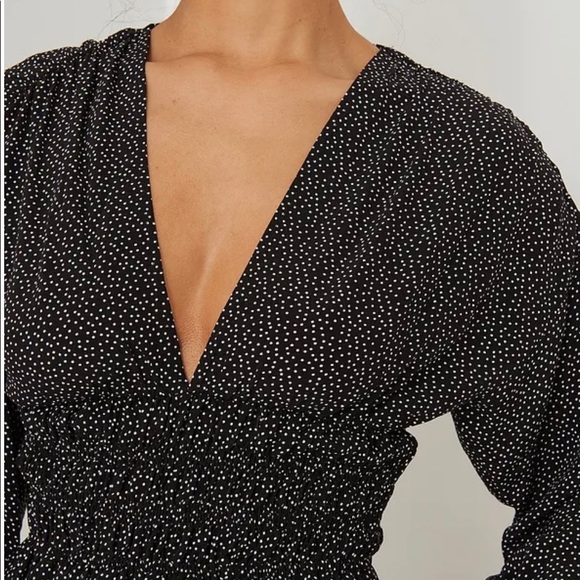 NA-KD SMOCKED waisted blouse - Picture 2 of 3